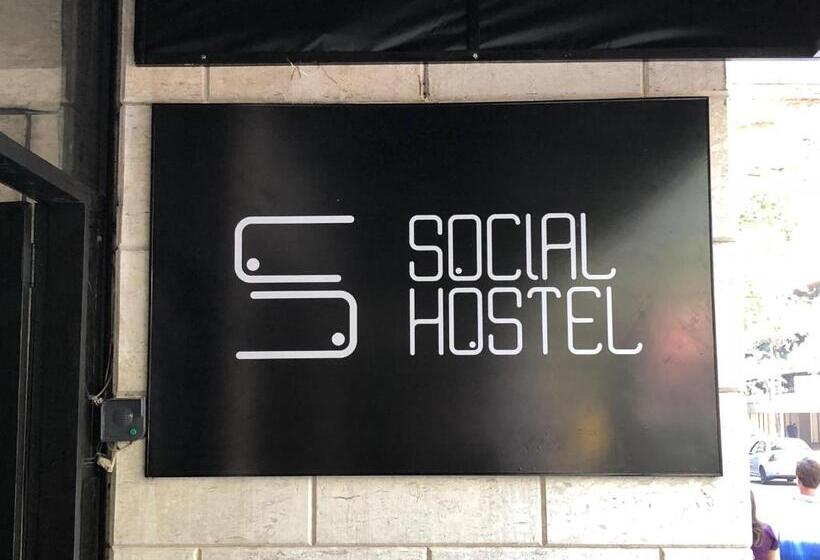 Hotel Social Hostel