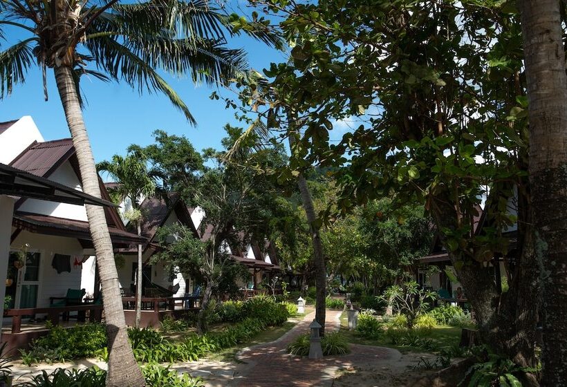 Отель Southern Lanta Resort