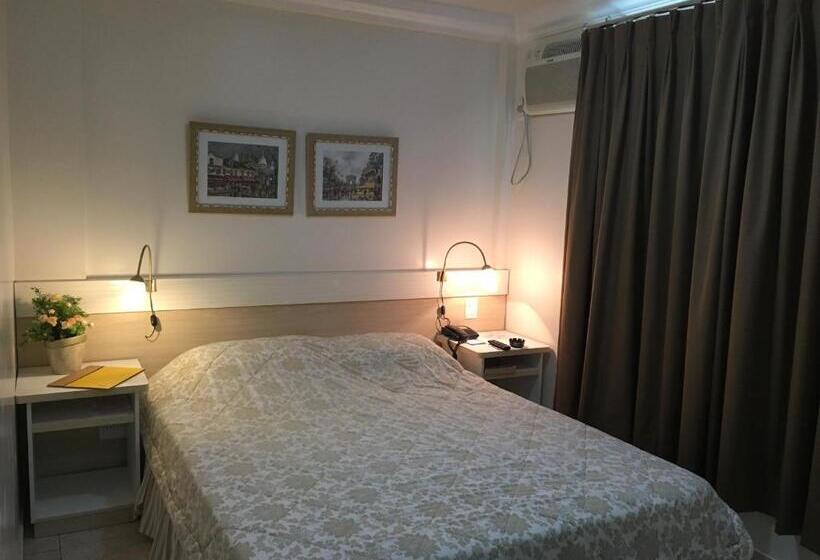 酒店 Tamareiras Park