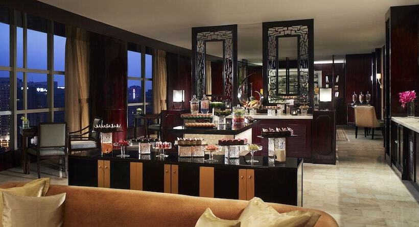 Отель The Ritzcarlton Beijing, Financial Street