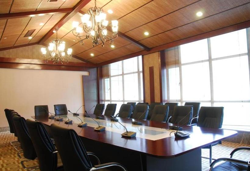 فندق Westlake Hillview International