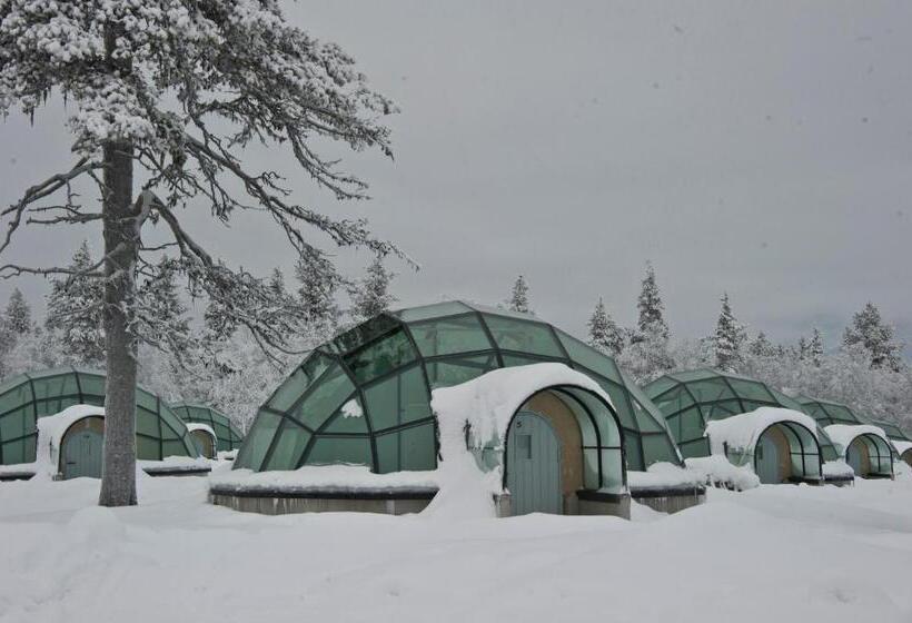 Kakslauttanen Arctic Resort   Igloos And Chalets