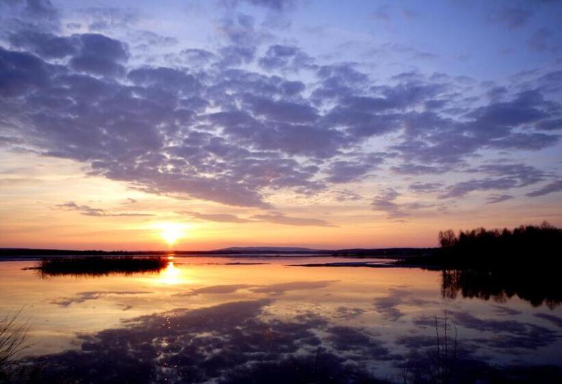 Kakslauttanen Arctic Resort   Igloos And Chalets