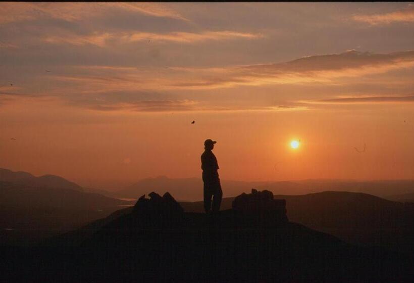 Kakslauttanen Arctic Resort   Igloos And Chalets