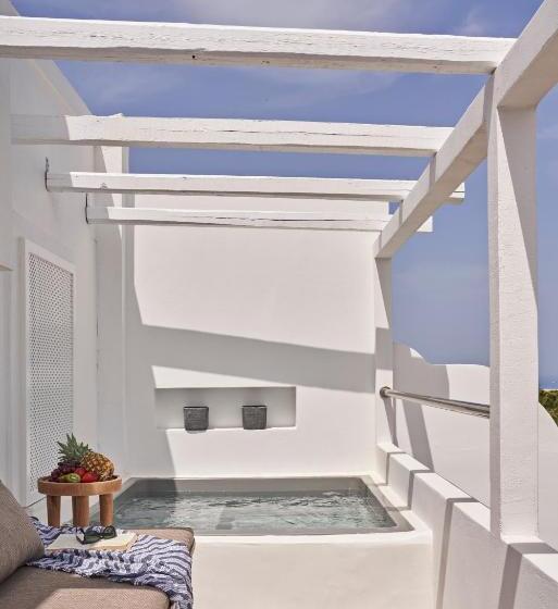 Loizos Stylish Residences