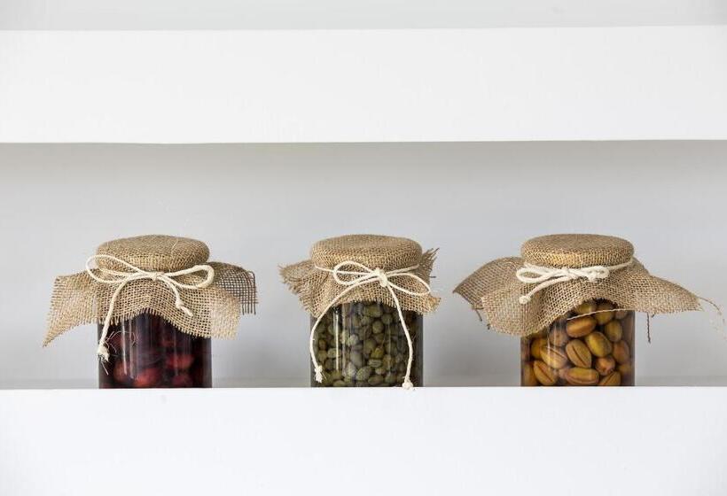 Loizos Stylish Residences