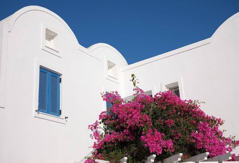 Loizos Stylish Residences