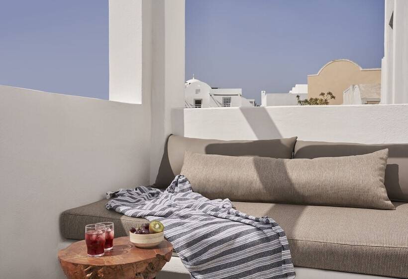 Loizos Stylish Residences