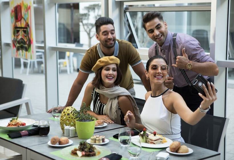 Novotel Casablanca City Center