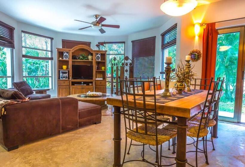 Paseo Del Sol Condohotel By Bvr