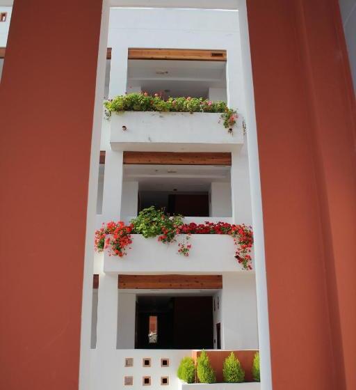 Aparthotel Puerto Mar