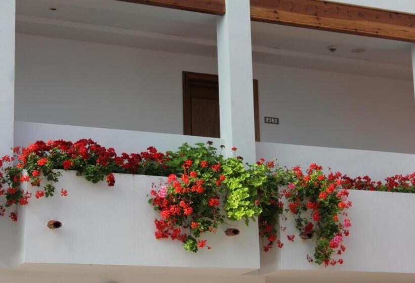 Aparthotel Puerto Mar