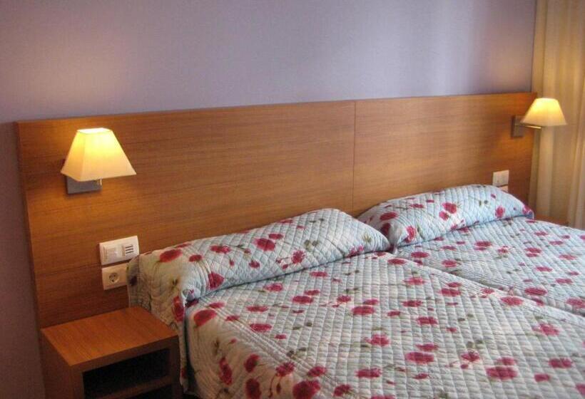 Aparthotel Puerto Mar