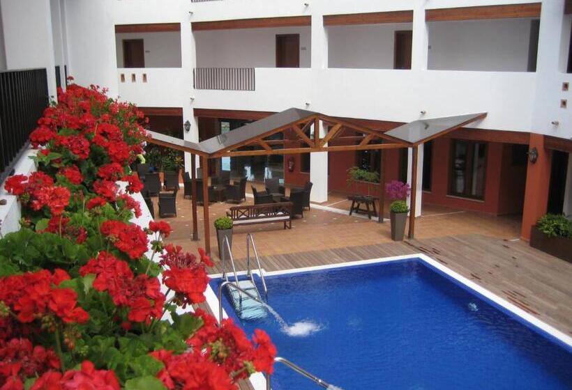 Aparthotel Puerto Mar