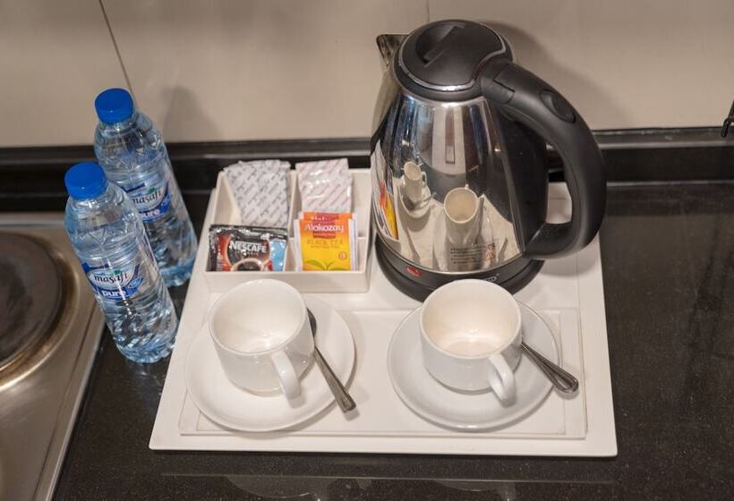 Star Metro Deira Hotel Apartments