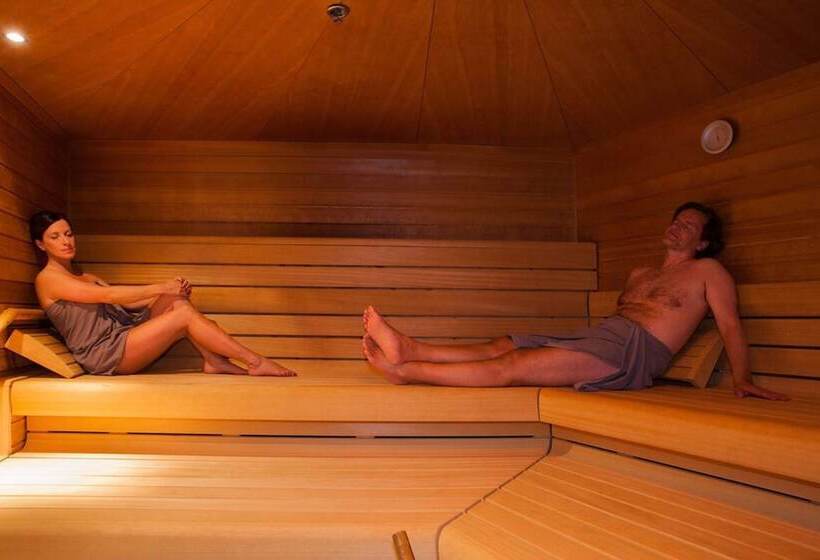 Star Metro Deira Hotel Apartments