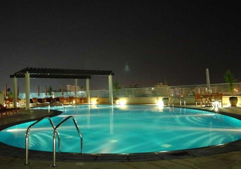 Star Metro Deira Hotel Apartments