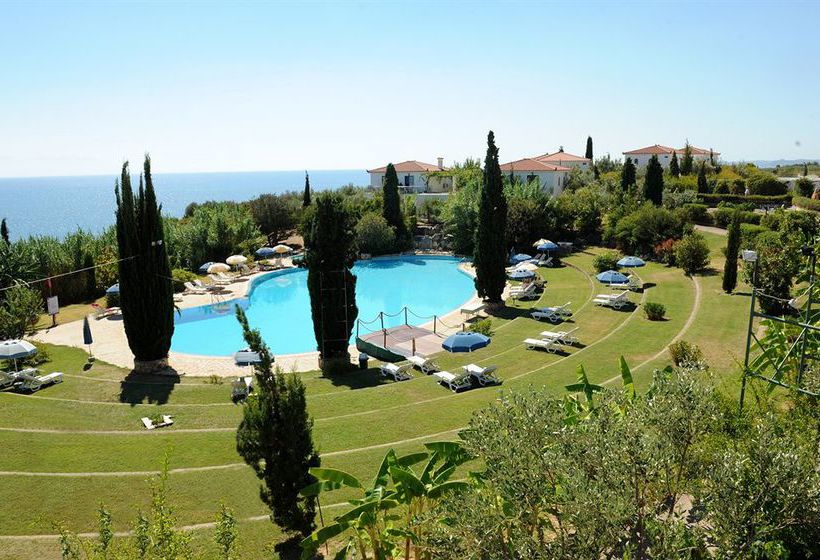 בית מלון כפרי Sunrise Village Beach