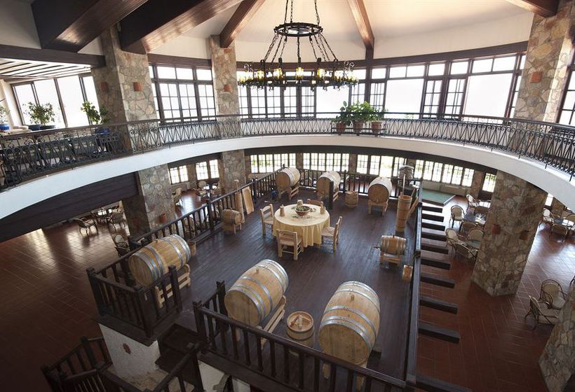 בית מלון כפרי Sunrise Village Beach