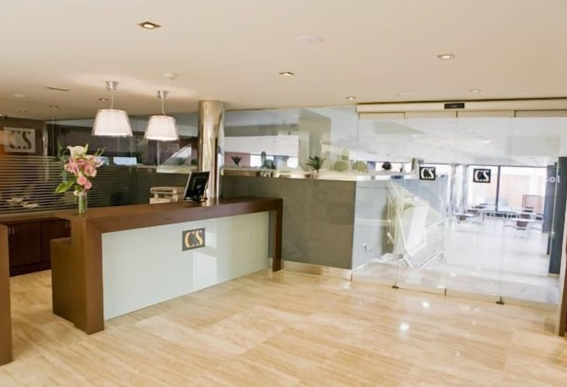 Y Apartamentos Conilsol