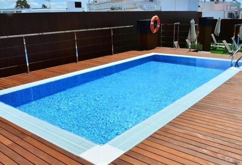 Y Apartamentos Conilsol