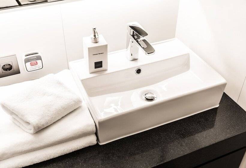 Hotel Capsule  Darakhyu  Incheon Int L Airport T2