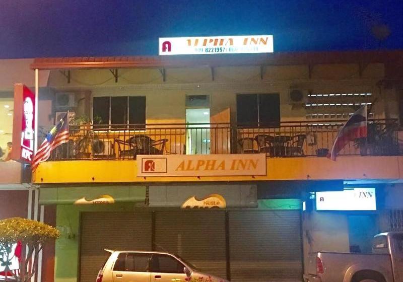 ホテル Alpha Inn Ranau Sabah