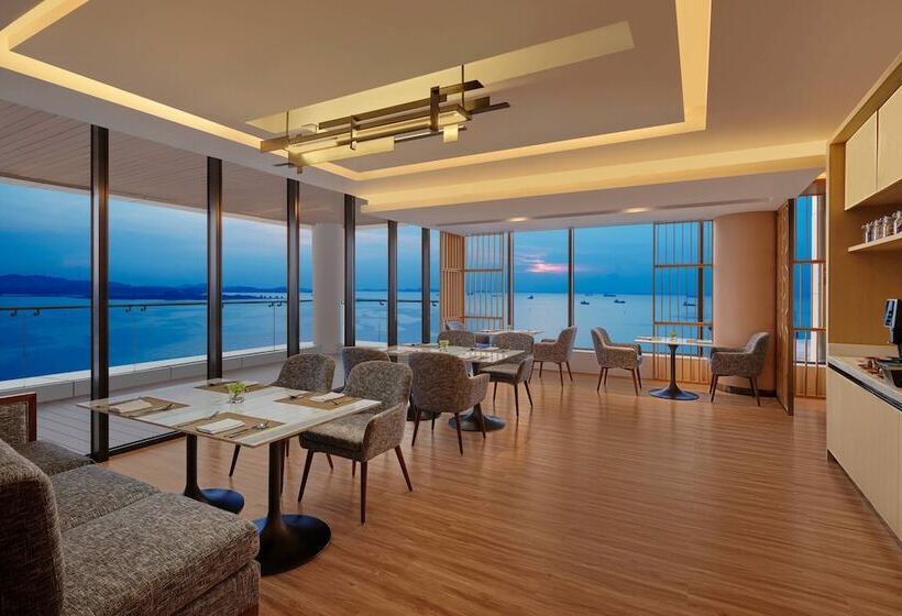 Batam Marriott Hotel Harbour Bay