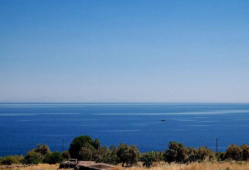 Отель Cavo Petra