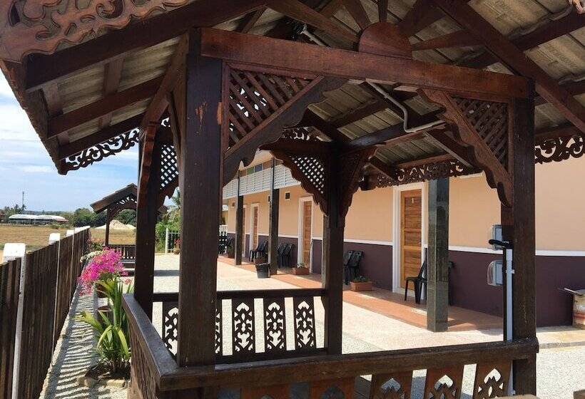 فندق D Village Cottage