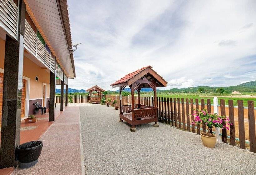 ホテル D Village Cottage