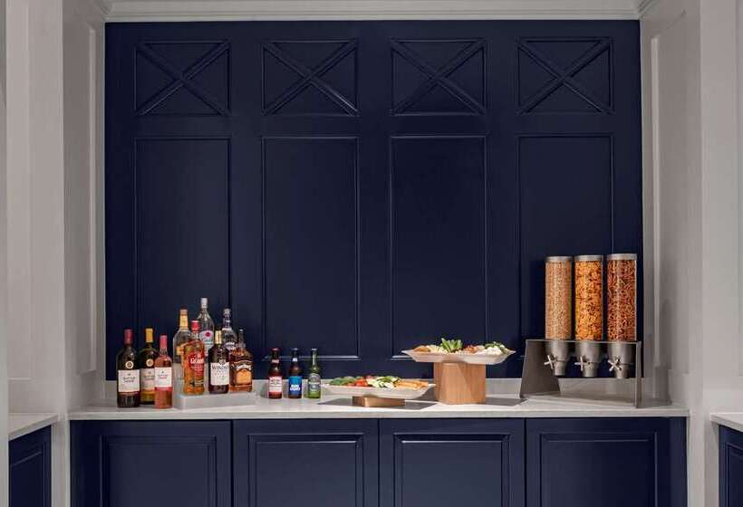 ホテル Embassy Suites By Hilton Charleston Harbor Mt. Pleasant