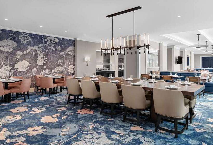 ホテル Embassy Suites By Hilton Charleston Harbor Mt. Pleasant