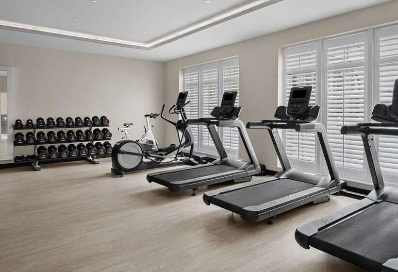 ホテル Embassy Suites By Hilton Charleston Harbor Mt. Pleasant