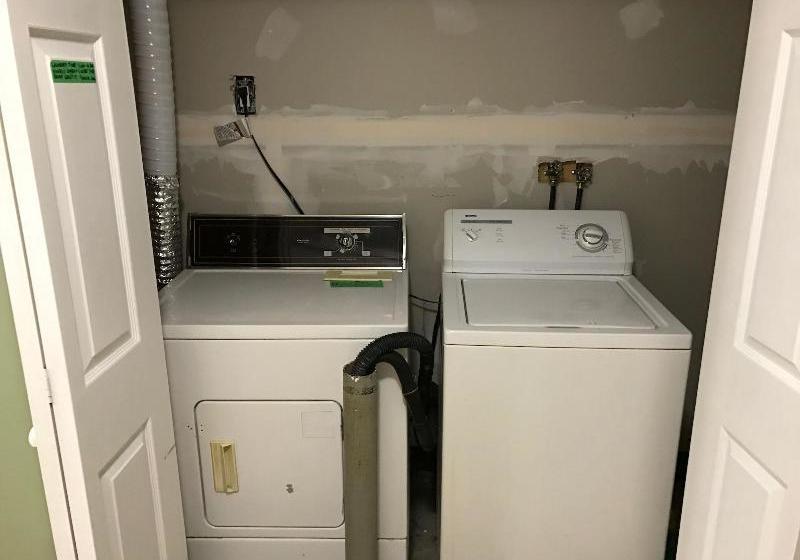 ホテル Emerald Home