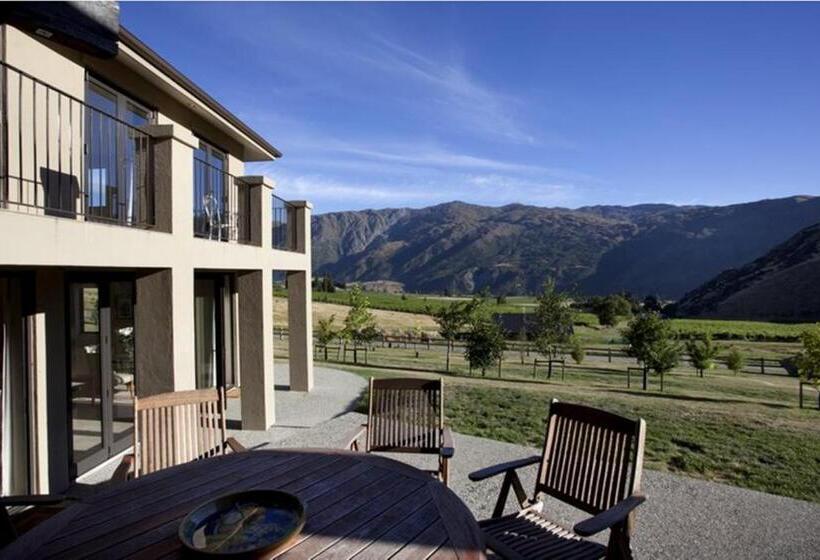 فندق Gibbston House Boutique B&b