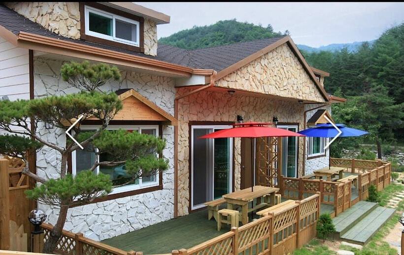 בית מלון כפרי Hansoll Pension