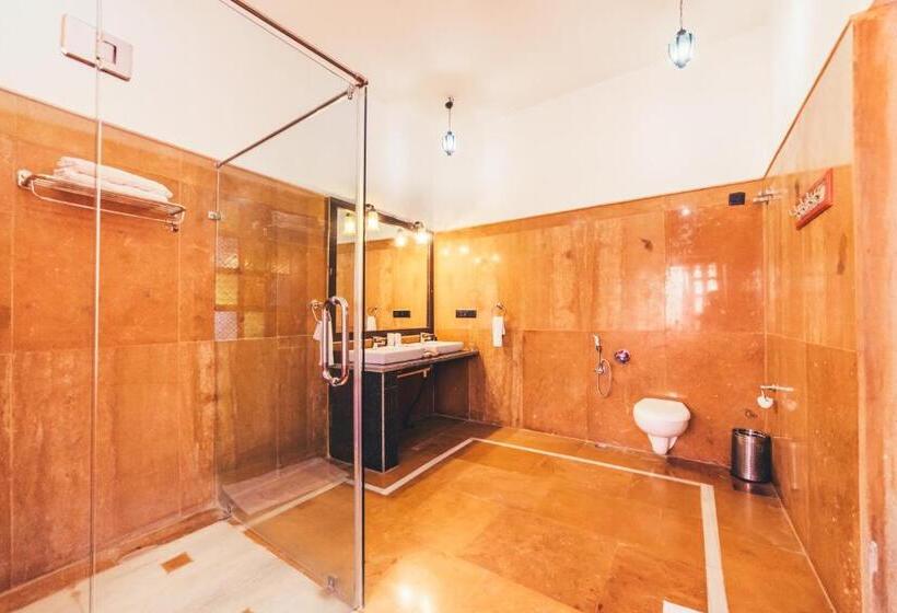 Отель Heritage House