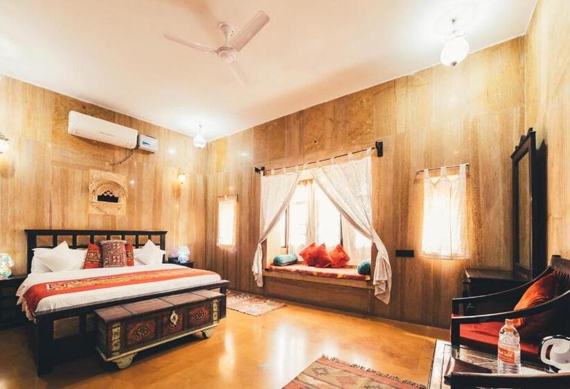 Отель Heritage House