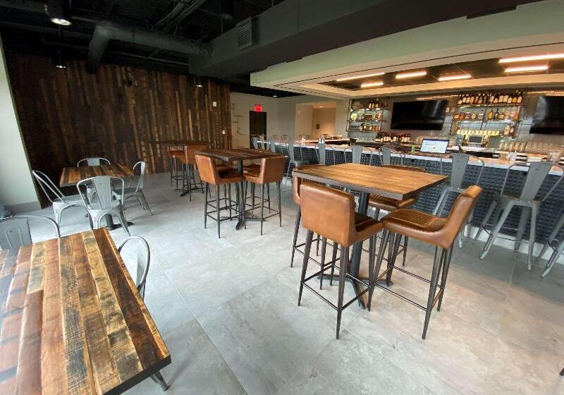 호텔 Homewood Suites By Hilton Tuscaloosa Downtown