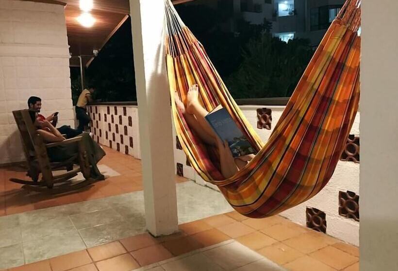 ホテル Hostal Parma