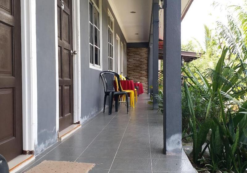 هتل Idaman Guest House