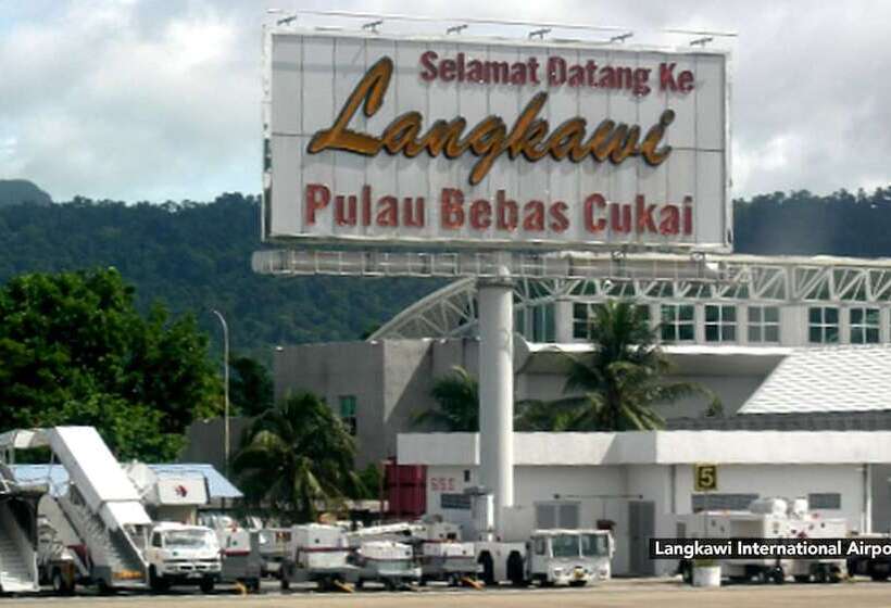 هتل Kampung Guest House   Hostel