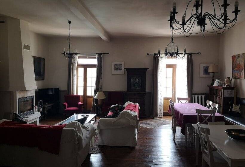 ホテル L Ours Des Corbières   Chambres D Hôtes