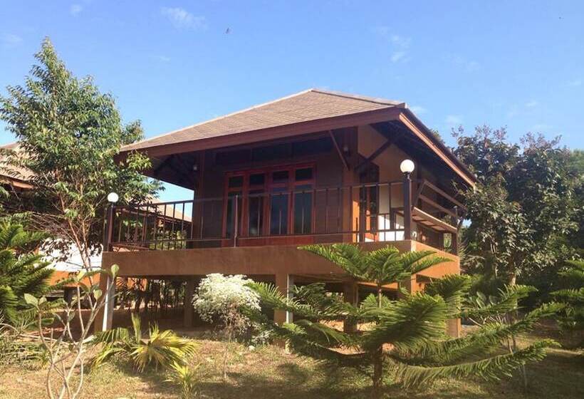 Отель Loesloei Garden Resort Phurua