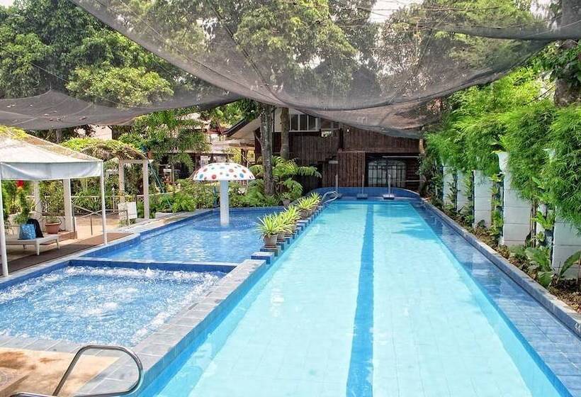 هتل Luljettas Place Garden Suites