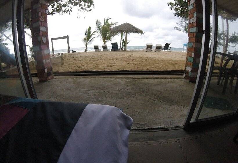 Hotel Naga Puri Beach Retreat