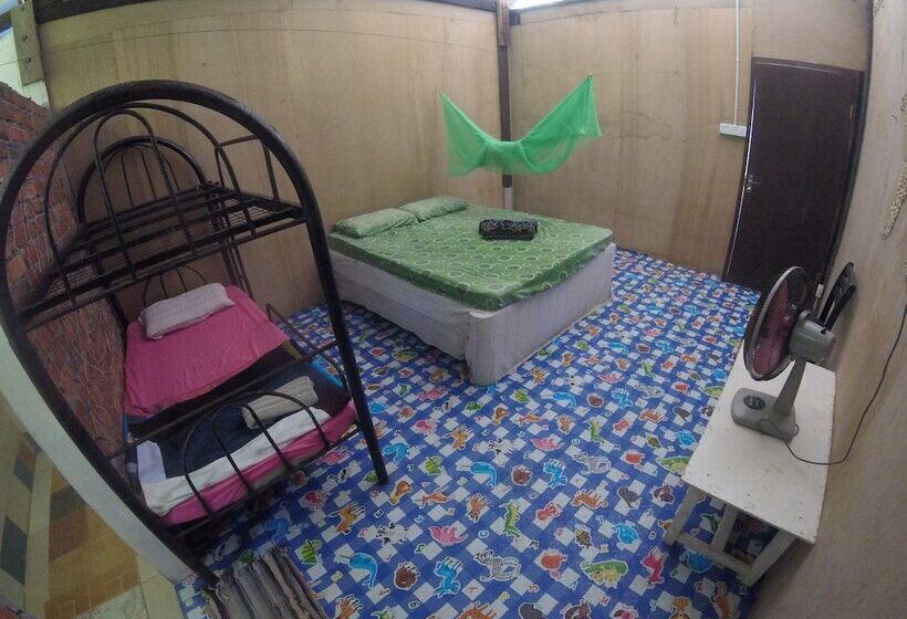 Hotel Naga Puri Beach Retreat