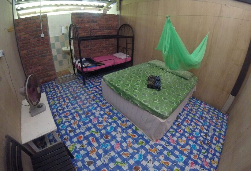 Hotel Naga Puri Beach Retreat