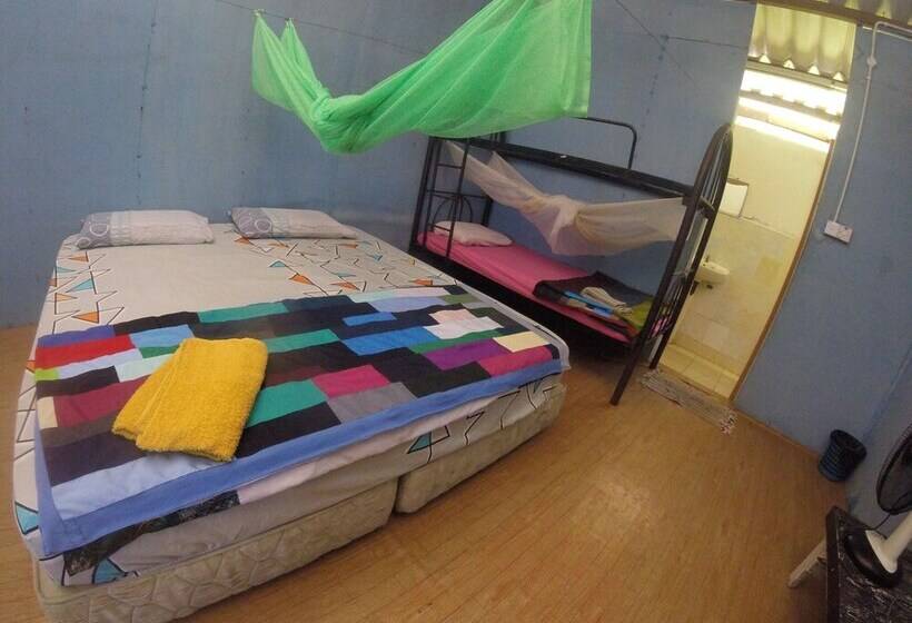 Hotel Naga Puri Beach Retreat